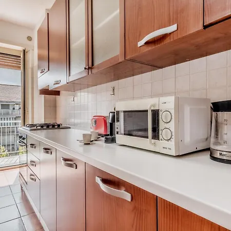 Apartment That's *
